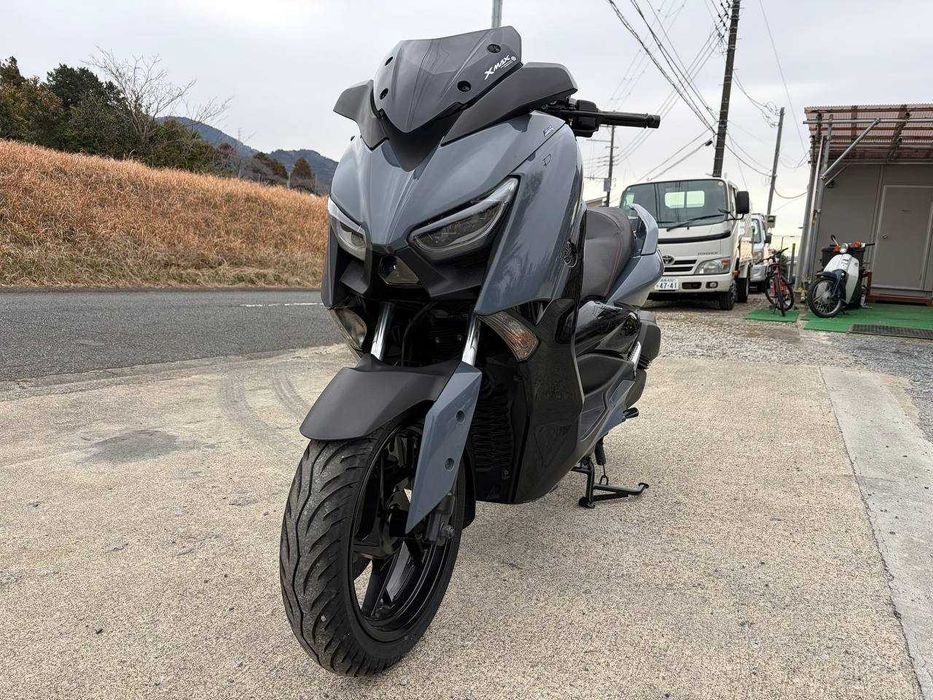 Макси-скутер YAMAHA X-MAX250 ABS SG70J