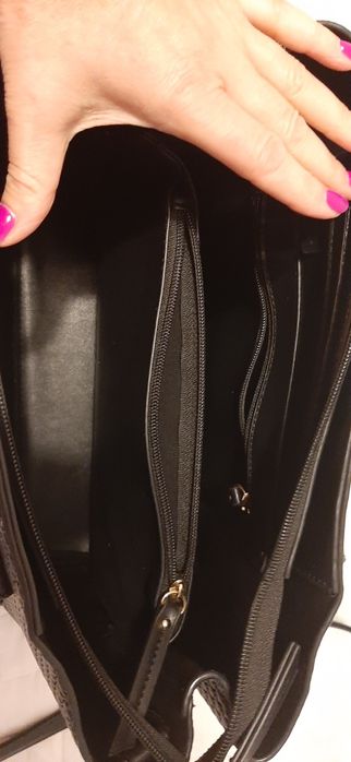 Czarna torebka Mohito