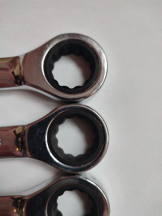 Набор ключей  рожково накидных с трещёткой  12 ед  INTERTOOL  XT-1305