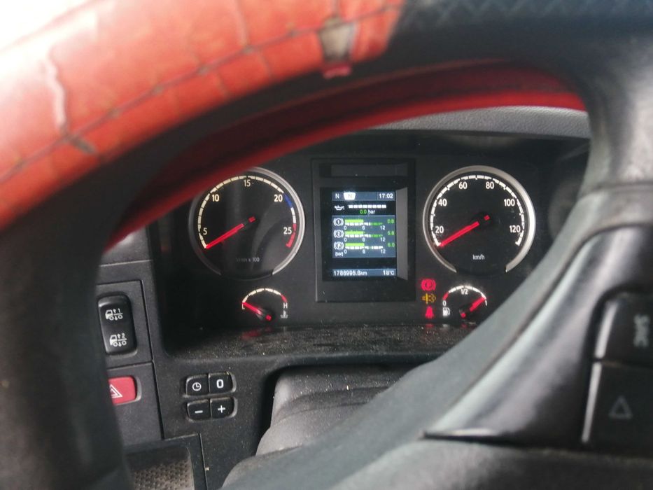 Vendo viatura Scania R440 mega