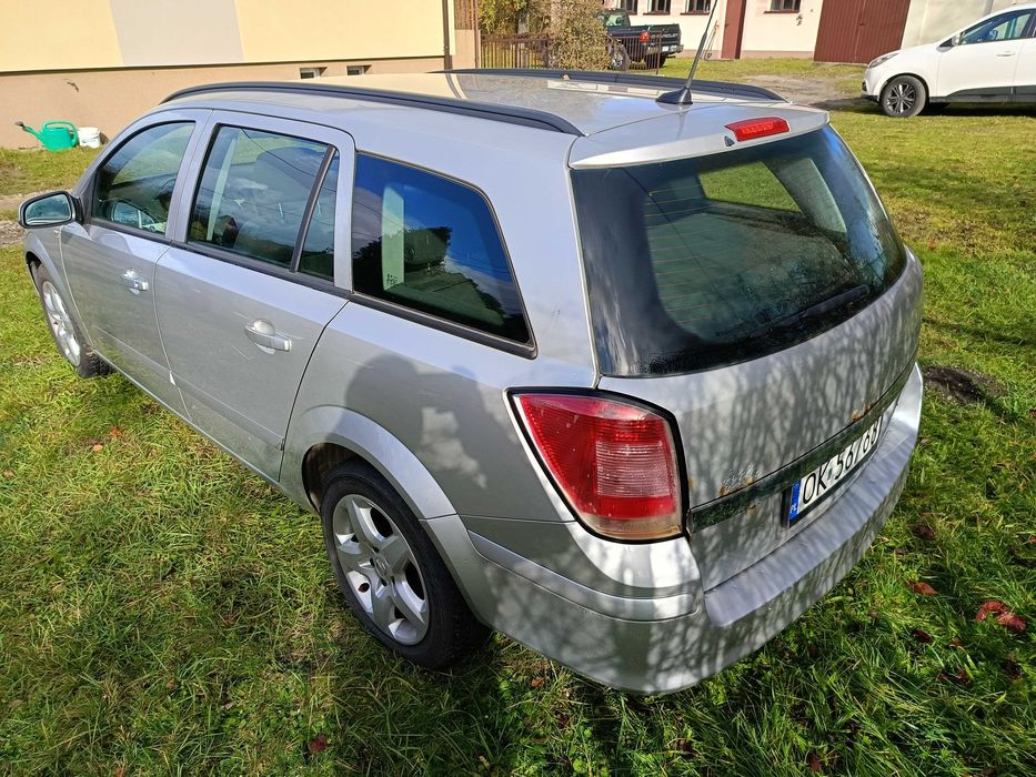 Opel Astra H 2007r 1.7 CDTI 100KM