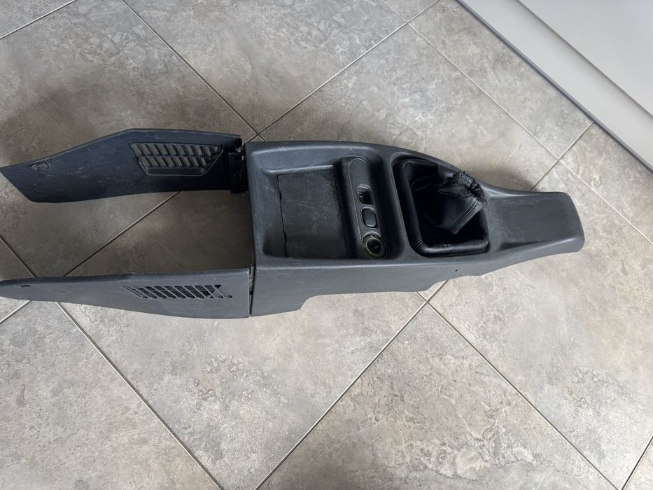 Центральная консоль Калина черная