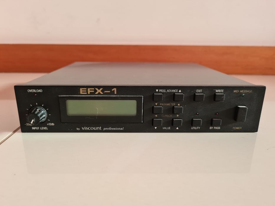 Processador de efeitos para guitarra, baixo e órgão