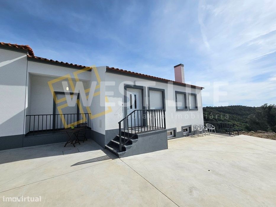 Moradia T2 com vista campo junto ao centro de Mafra