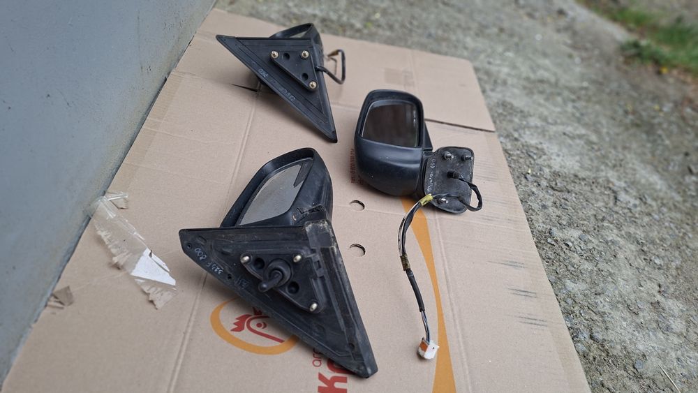 Дзеркала правіна Mazda 323f,примасі,  626gf, праве ліве на 626ge