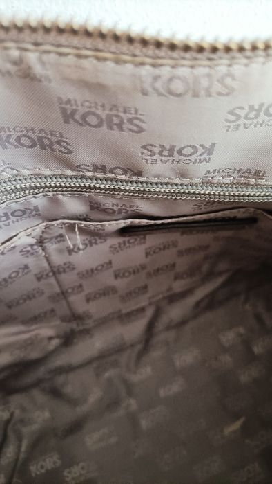 Mala Michael Kors