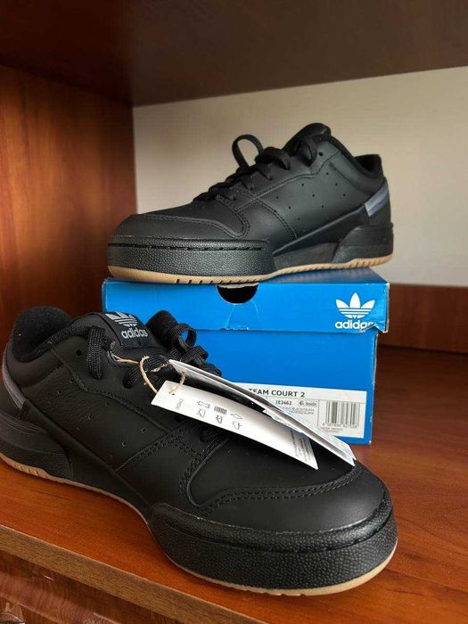 Кросівки шкіряні adidas Originals