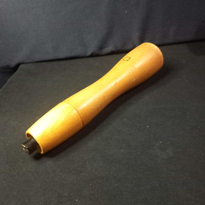 Moinho de pimenta em madeira