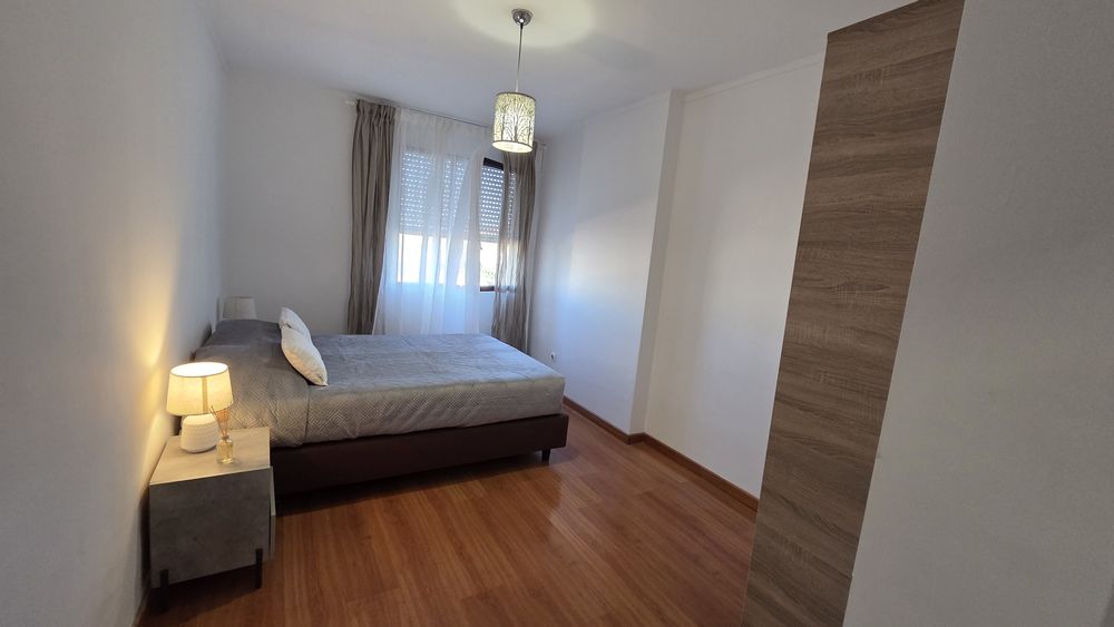 Quarto  confortável e espaçoso PARA CASAL  em Monte A