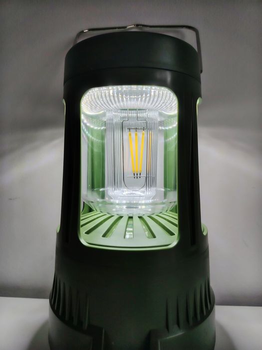 Candeeiro Camping Vintage: Carga Solar e Kit Ferramentas