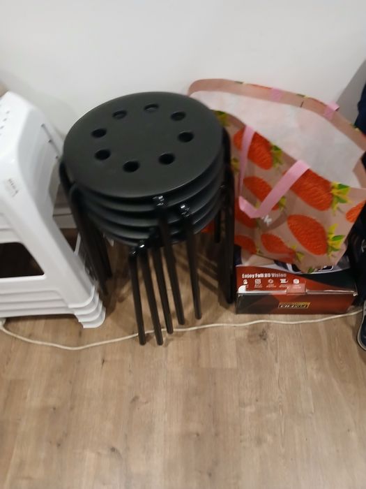 Vando bancos para sentar