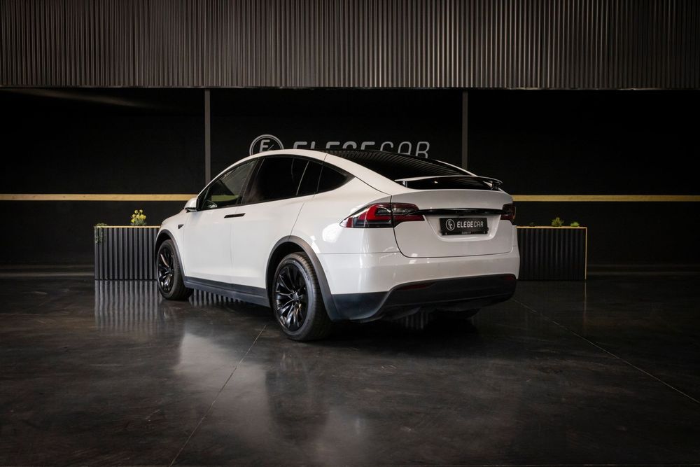 Tesla Model X Long Range