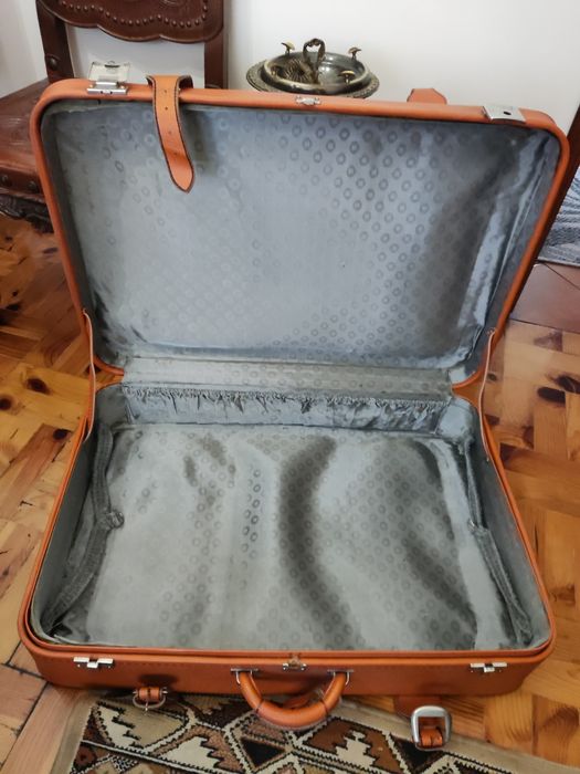 Mala de viagem antiga