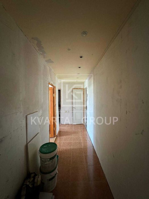 Квартира 3к, 67 м², Булаховського, мінімальне оформлення