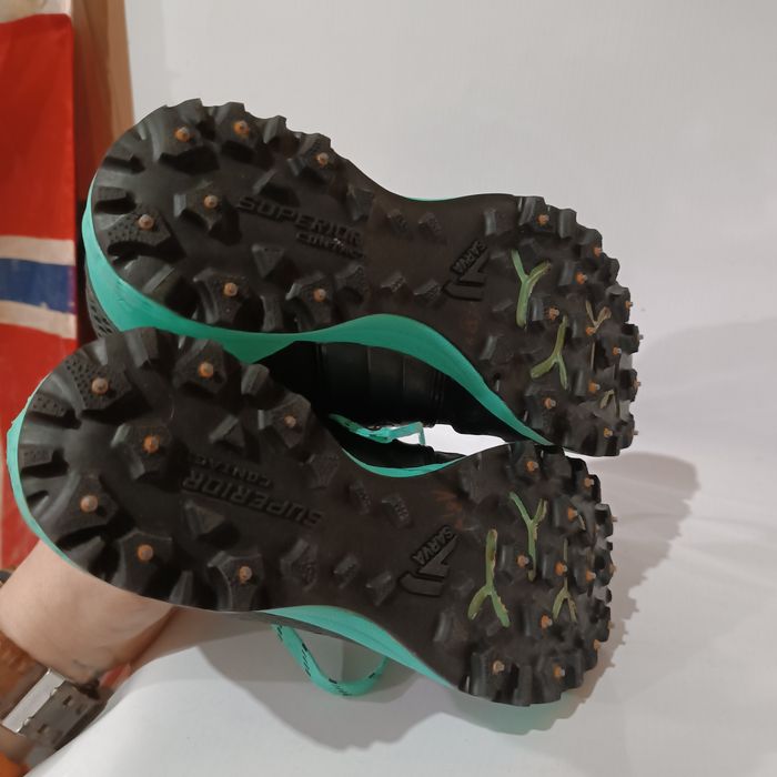 VJ Sarva Xante – Profesjonalne buty trailowe z kolcami