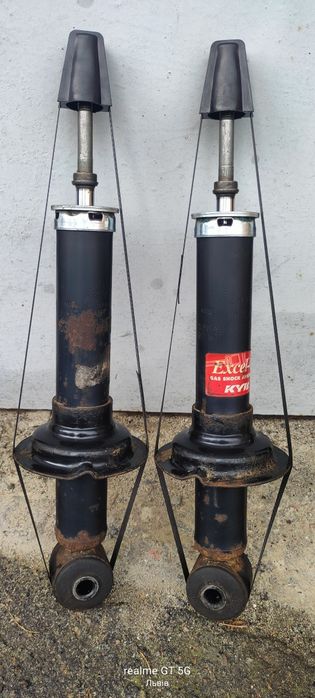 Амортизатор KYB ланцер 9 задний