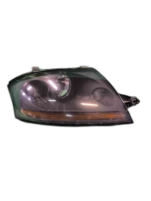 Ótica / Farol Direito AUDI TT