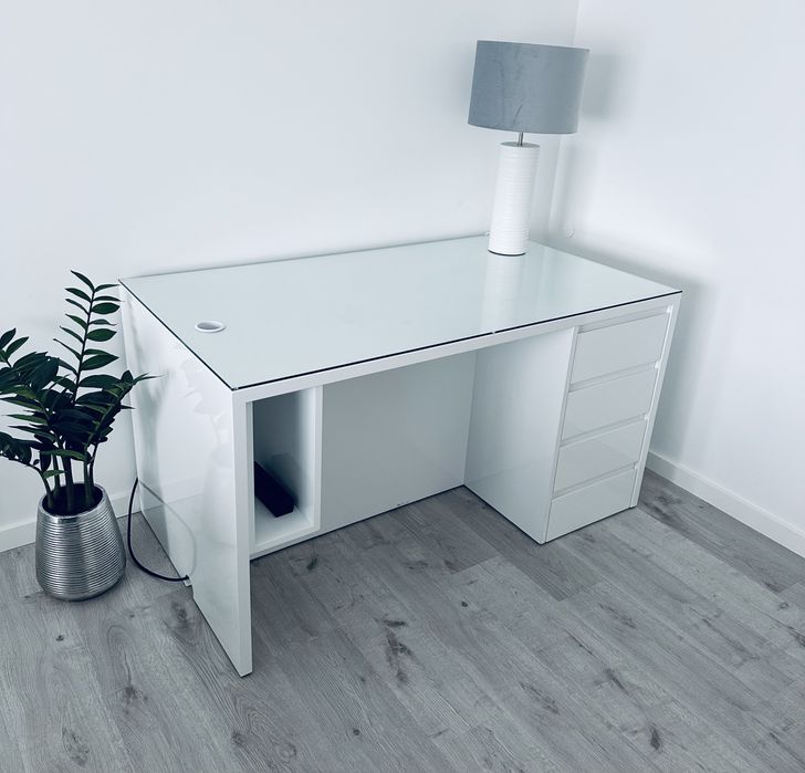 Secretária de Escritório Lacado a Alto Brilho c/ 4 Gavetas