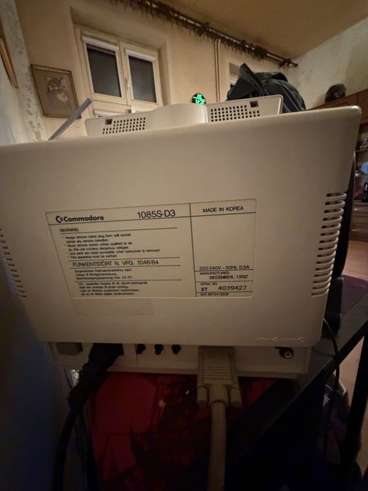 Monitor Commodore 1085s D3 stan 100% sprawny