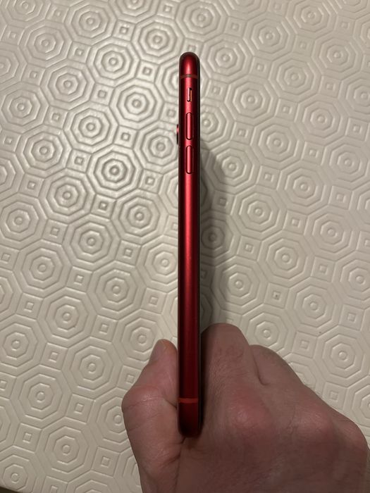 iPhone XR -64Gb usado.