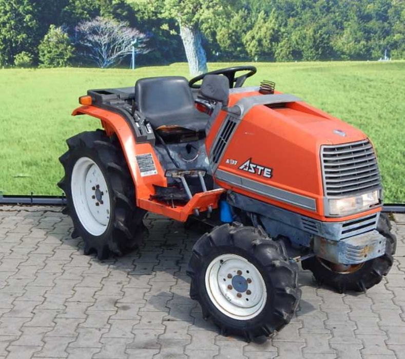 Wynajem Minitrakor/Ciągnik ogrodowy/Kubota Aste A-17/ 350PLN/Doba