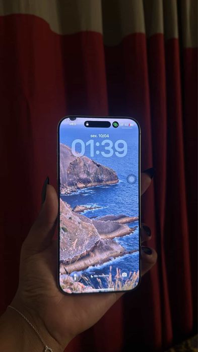 iPhone 16 Pro Max 512GB - Negociável