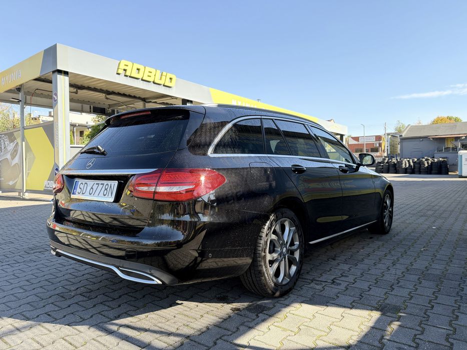Mercedes Benz C-Klasse C180 CGI