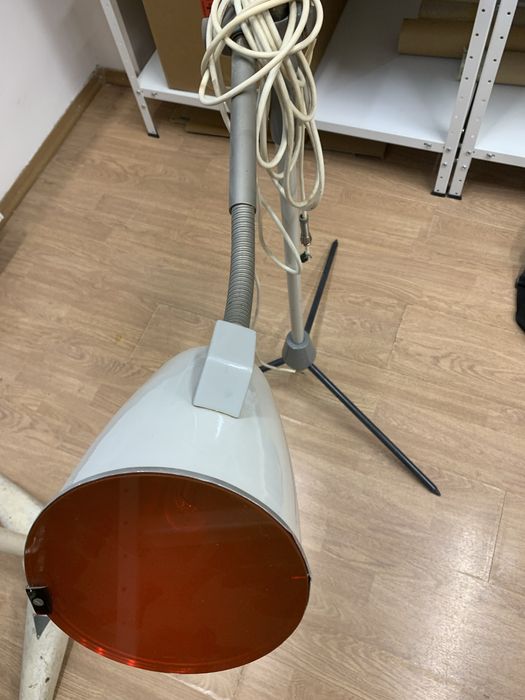 Statyw z lampą 150 cm