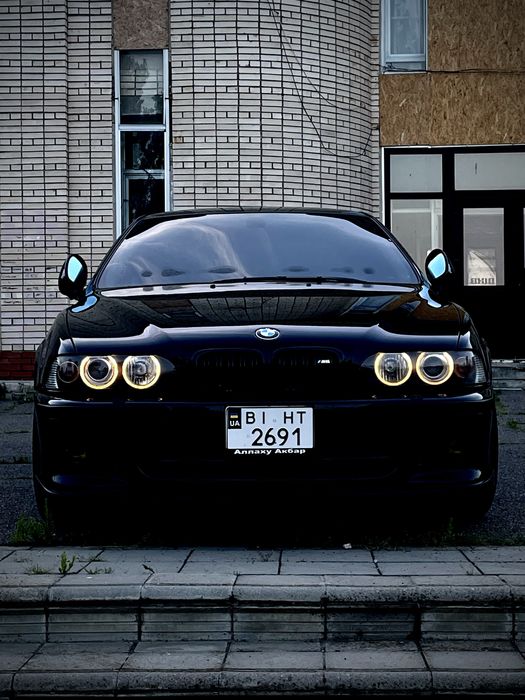 БМВ е39 М-пакет.