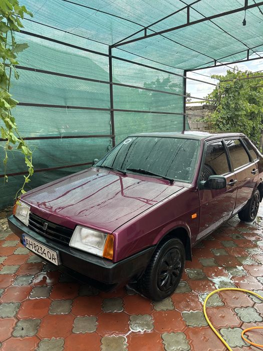 продам хорошую 99