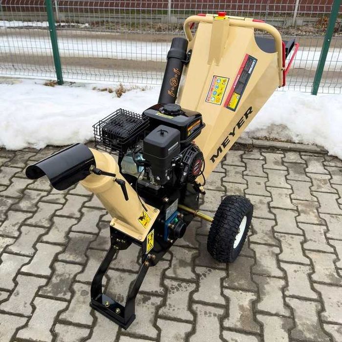 Новий садовий подрібнювач MEYER R10SL (Ø гілок до 100 мм) измельчитель