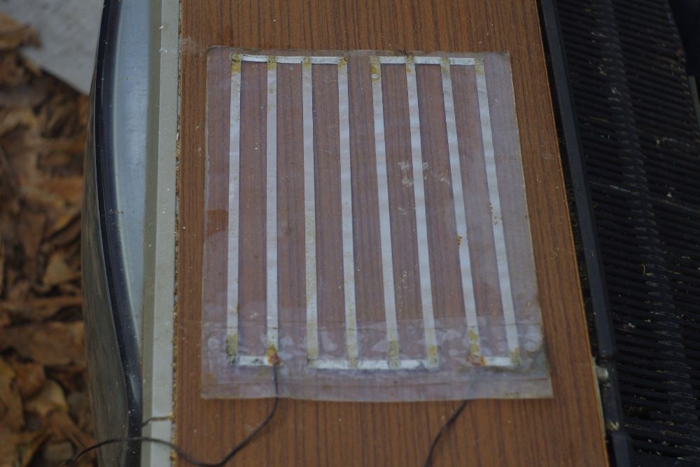 пленочный обогреватель  рамки рута дадан камушка  для ульев и пчел