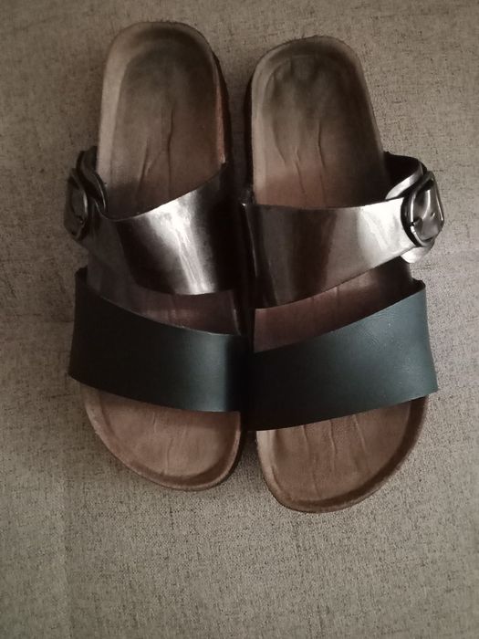 Klapki buty męskie rozm 40i2/3 marki Graceland