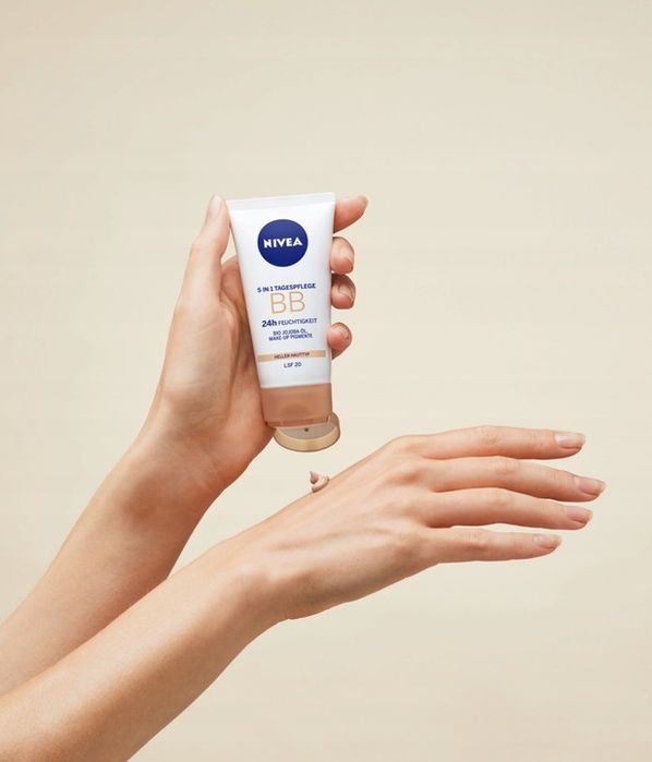 nivea bb krem 5w1 nawilżający spf15 odcień ciemny