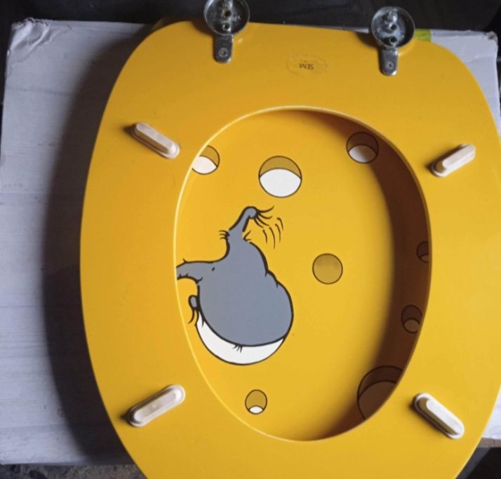 Deska sedesowa SER Z MYSZKAMI