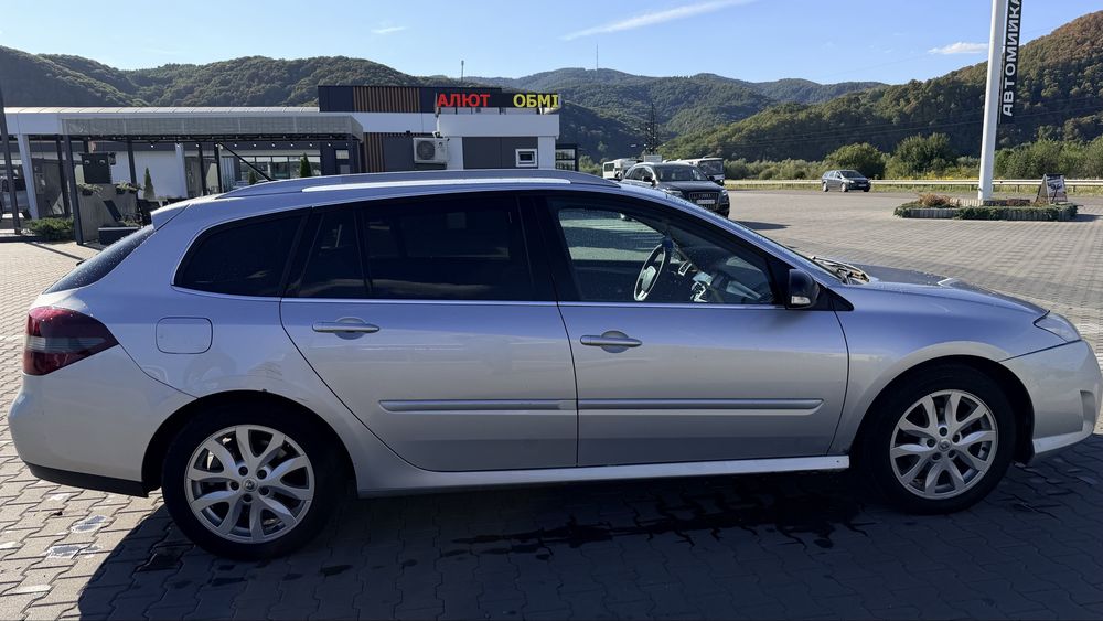 Renault Laguna 2010 VIN VF1KT1R0643178733 фото оголошення 3 з 14