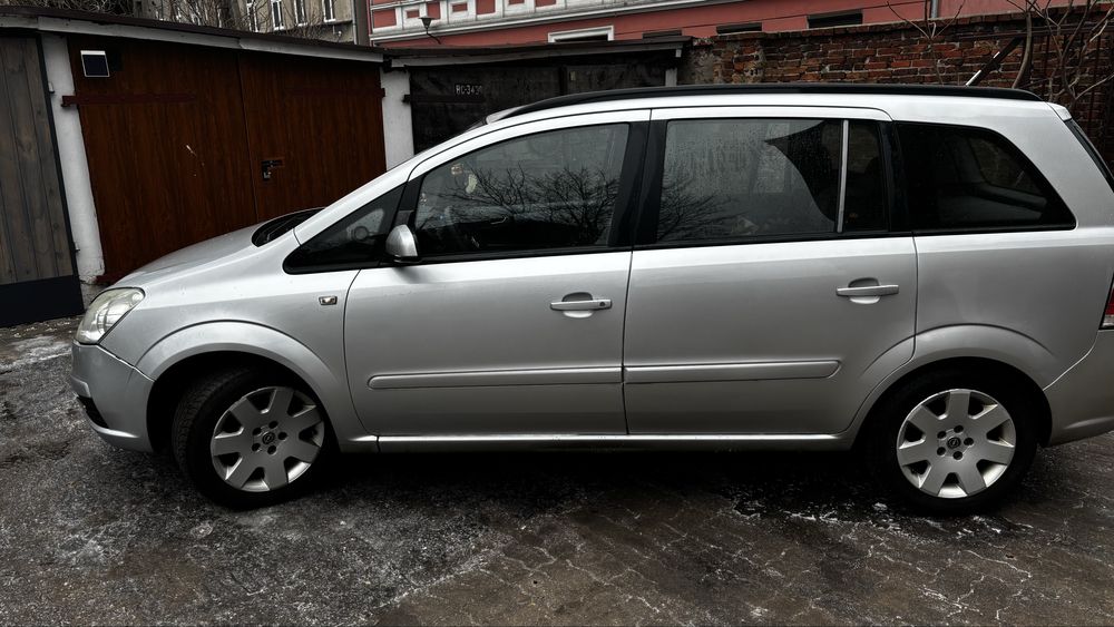 Opel Zafira 1.8 benzyna -Lpg