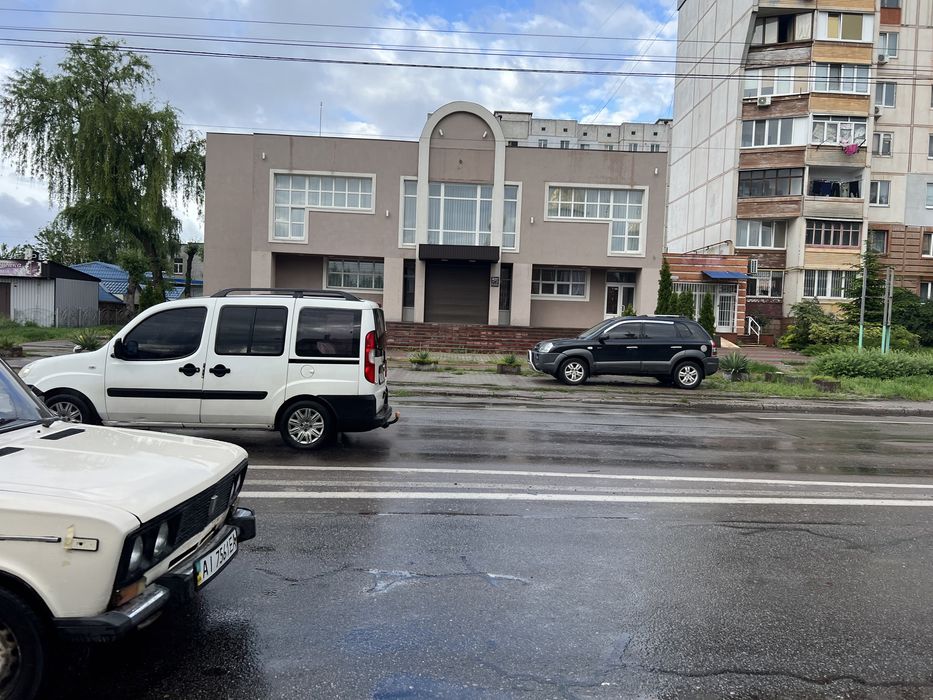 Оренда будівлі під супермаркет,виробництво та інше