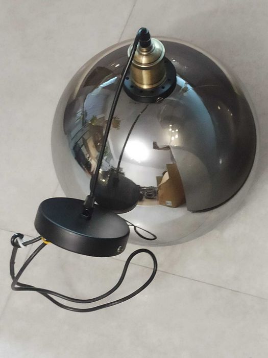 Lampa kula, lustrzane szkło.