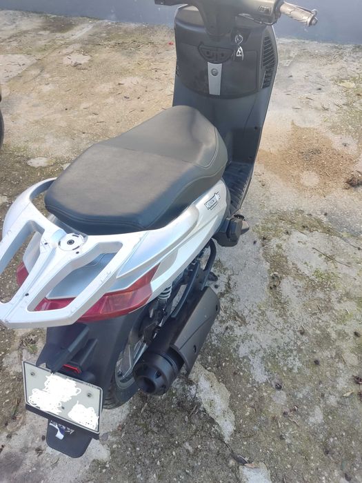 Moto scooter 125 aceitó troca