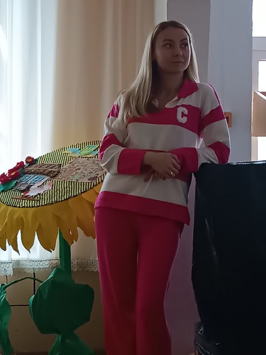 Костюм двійка штани труби висока талія кофта у вигляді поло