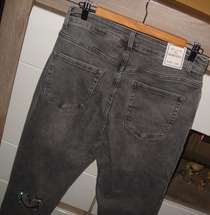 spodnie z serduszkiem +pasek REDSEVENTY r. L /XL