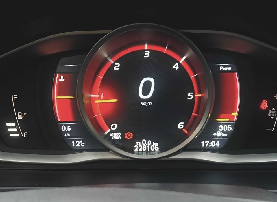 Volvo V60 D2 - nacional - diesel - 2015