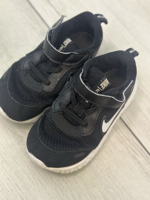 Кросівки nike 26 розмір
