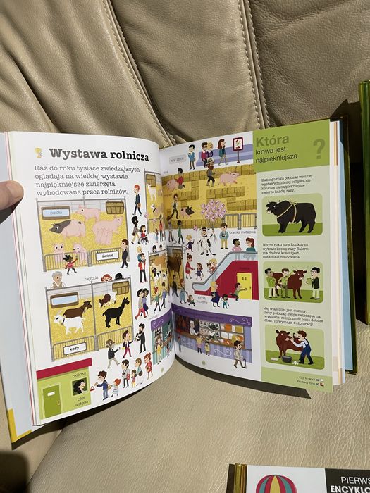1 Książka dla dzieci Pierwsza encyklopedia pojazdy zwierzęta Na wsi