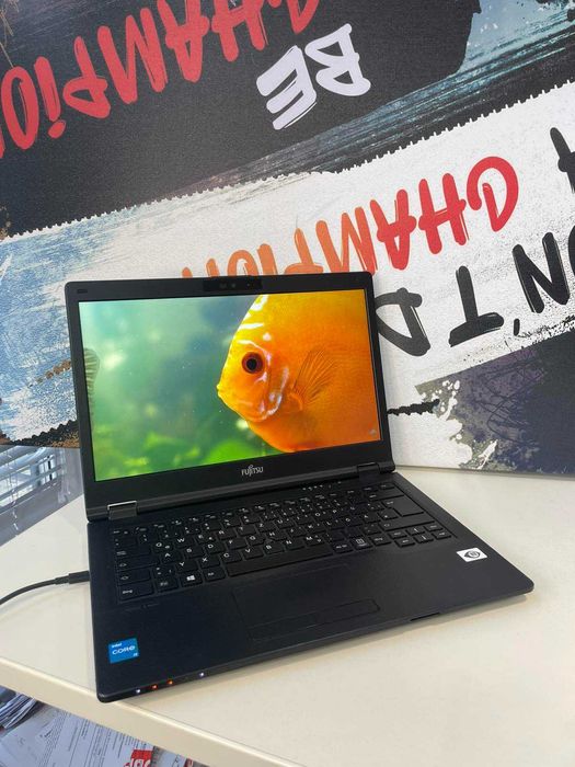 Офісний ноутбук Fujitsu E5411 i3 11 gen IPS FHD