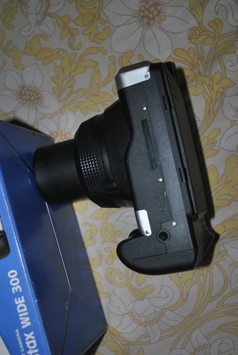Fujifilm Instax Wide 300