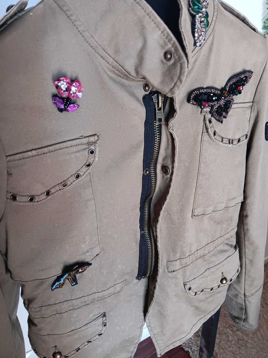 Parka estilo militar Bershka M