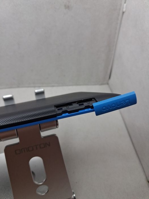 Tablet Lenovo Tab Essential TB7304 z nawigacją IGO Primo + mapy całej