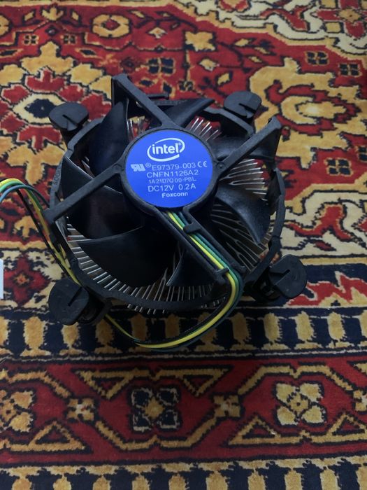 Intel core i3 10100f Nie aktualne